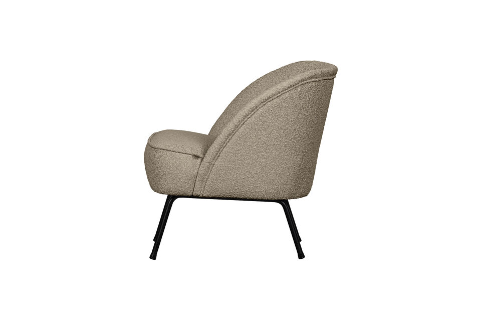 Poltrona elegante e confortevole Forme morbide e accoglienti Rivestimento in morbido bouclé (100%