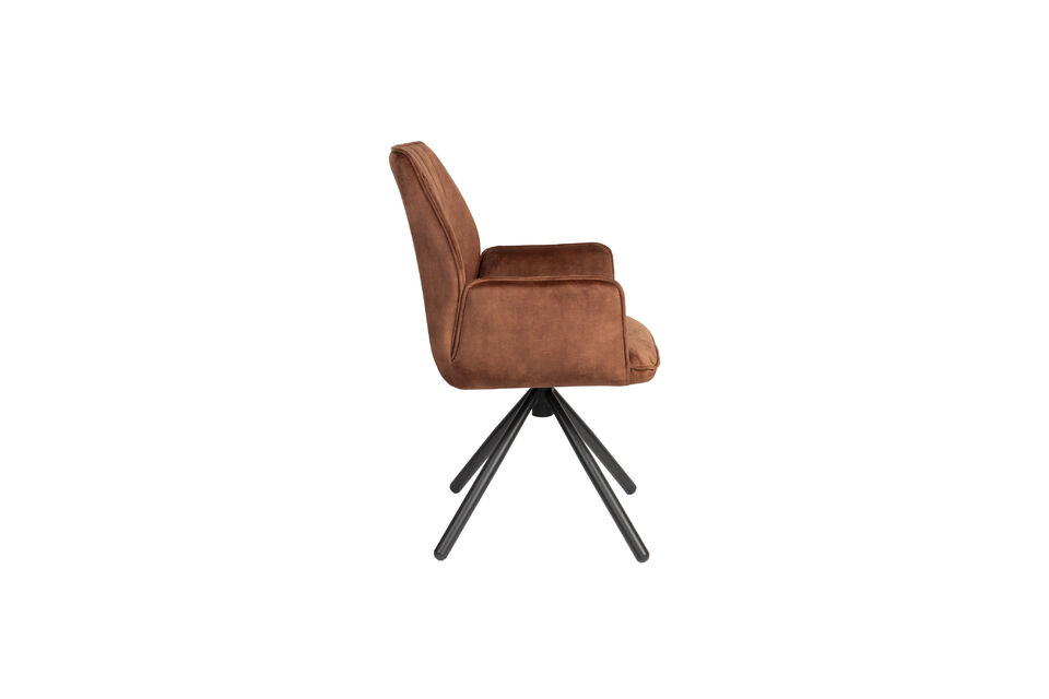 Con il suo design pulito e il suo aspetto invitante, questa poltrona emana puro lusso