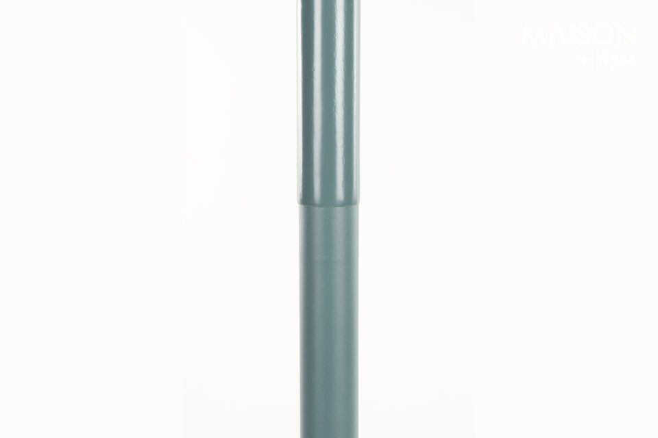 Sert de porte-manteau
