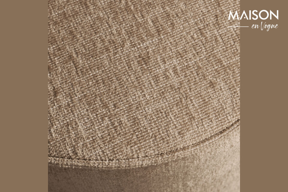 Stylish pouf with simple design Available in various colours Combine easily with the Pearl XL
