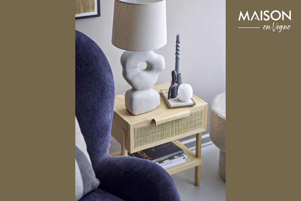 Le pouf Raymon de Bloomingville est un meuble très polyvalent dont la forme originale rappelle