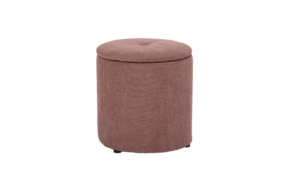 Un esprit glamour et raffiné émane de ce pouf rembourré Varessia recouvert d\'un luxueux velours