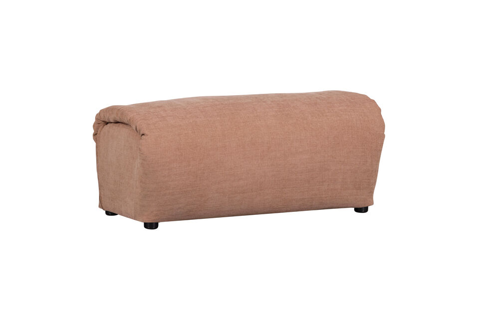 Este práctico puf con una capa superior mullida y un tejido suave emana lujo y se puede deslizar