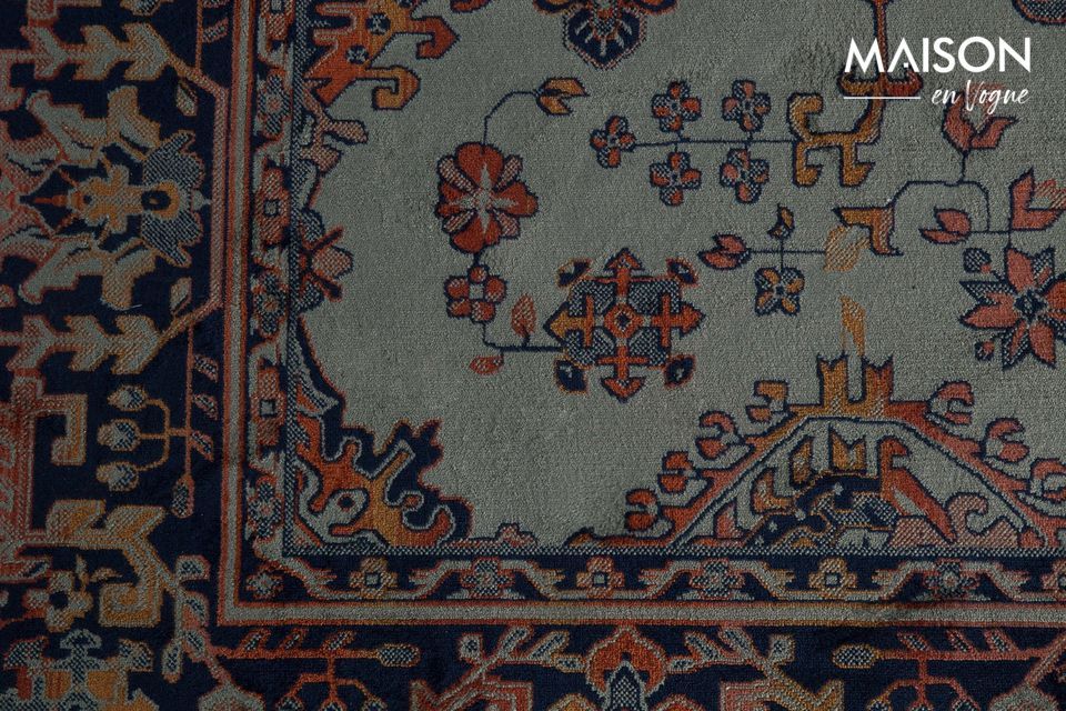 The motifs are of floral and animal inspiration