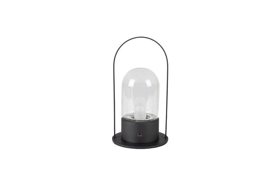 5 cm in height, this compact lamp fits easily anywhere