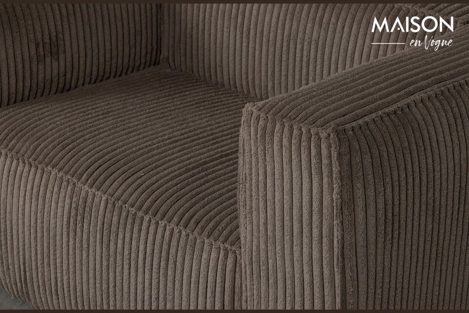 It is available in several colors