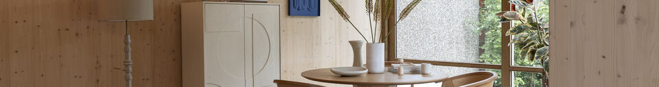 Benadrukte materialen Ronde beige houten eettafel Lotus