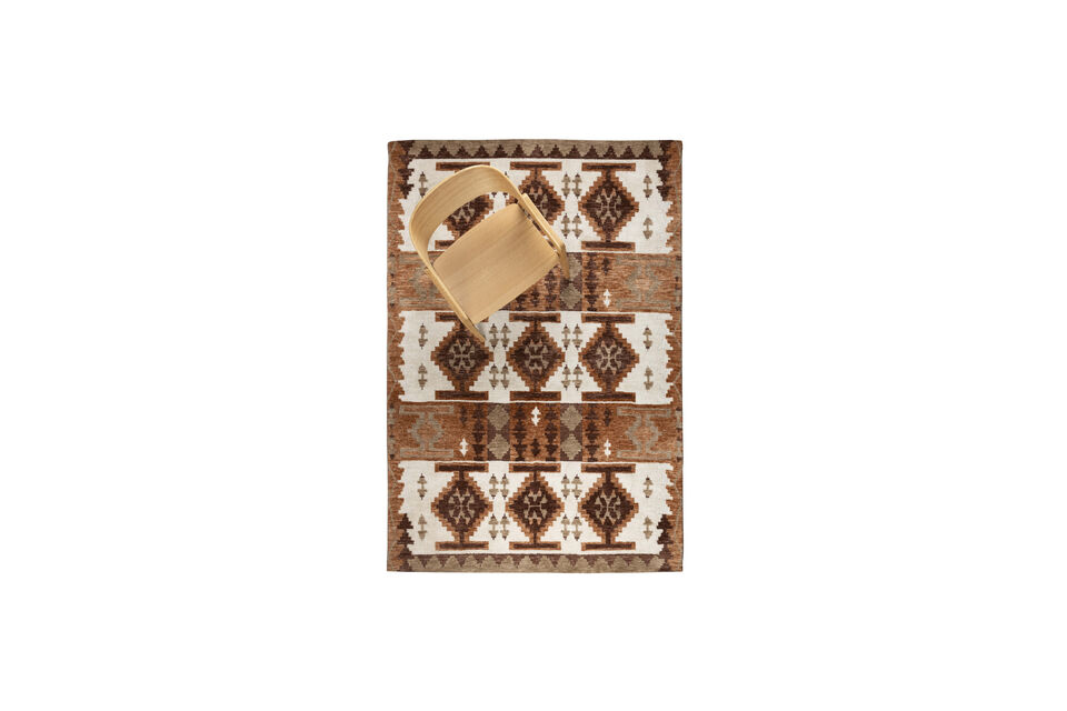 The Dutchbone Maron decorative cushions and rugs turn your interior into a cosy space