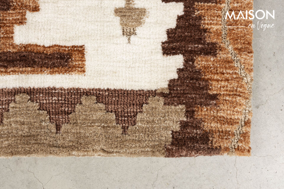 Comes as a rug or decorative cushion
Available in different sizes and variants
Made of thick