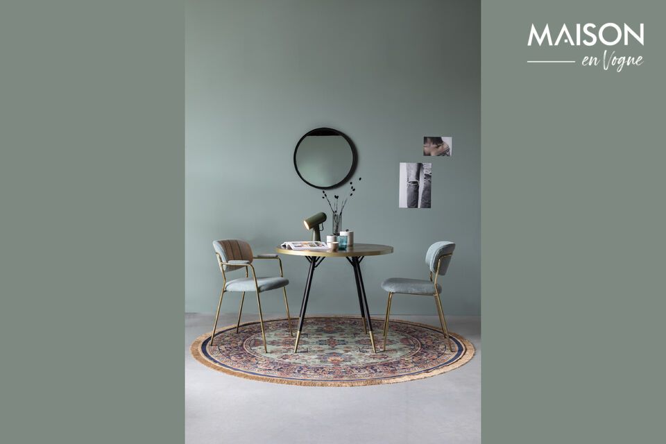 Transform your space with the comfort and elegance of the Raz.