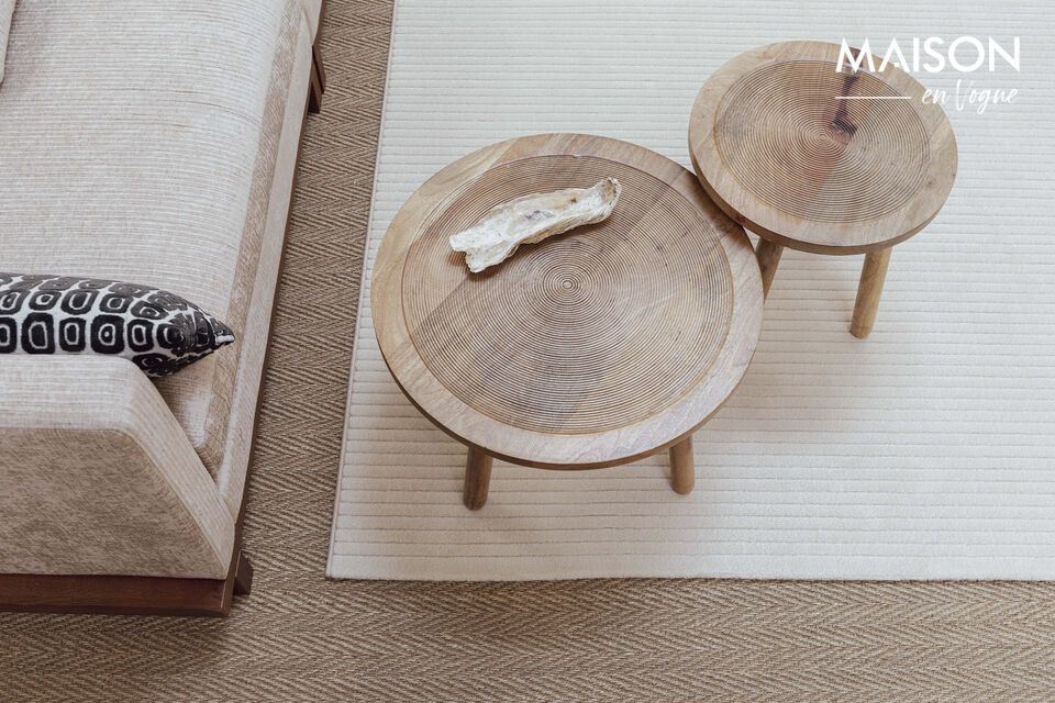 05 cm, it\'s perfectly suited to enrich your living room or bedroom with subtlety and elegance