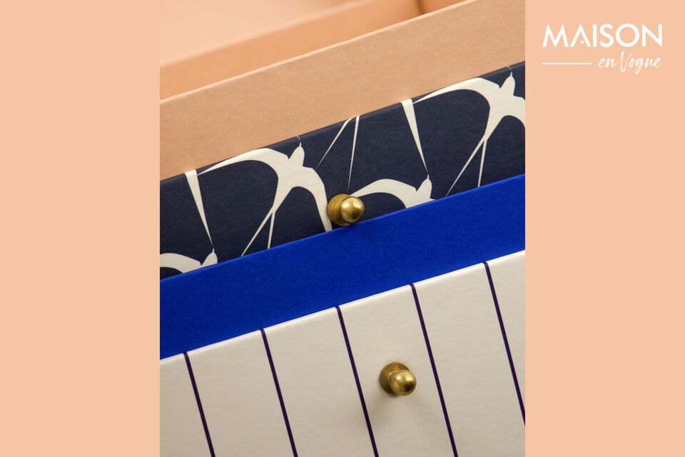 Set di due scatole portaoggetti con stampa grigio scuro a contrasto e design a righe color sabbia