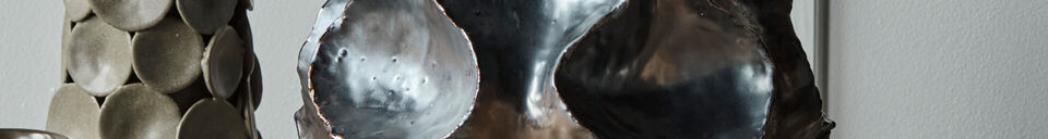 Benadrukte materialen Sculpturale vaas van steengoed antiek metallic HDWaves
