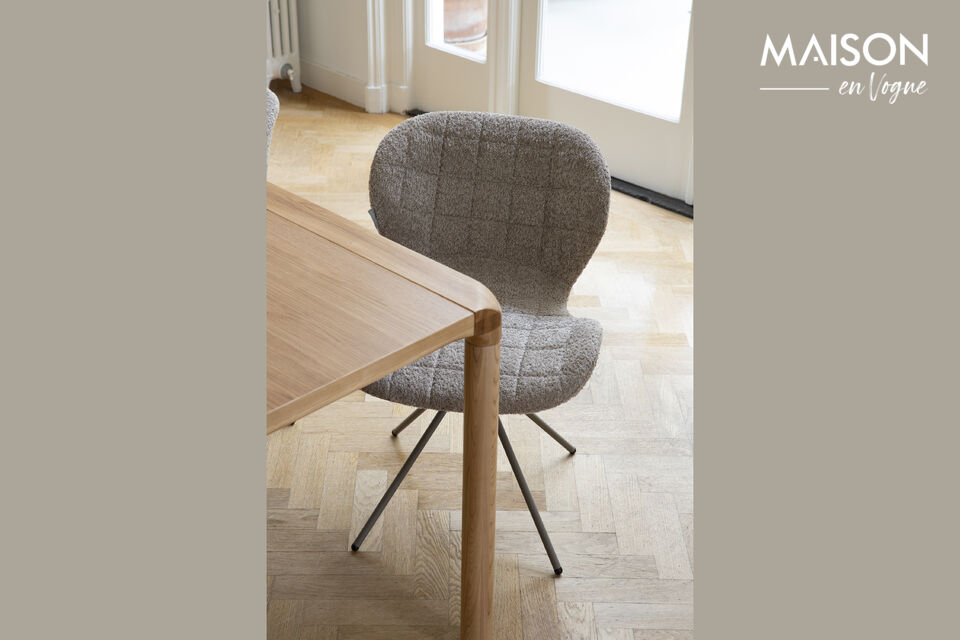Sperimentate il massimo comfort, accoglienza e calore con la sedia OMG Soft di Zuiver