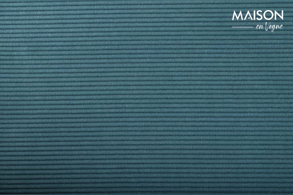La seduta generosamente imbottita e lo schienale ergonomico offrono un comfort ottimale
