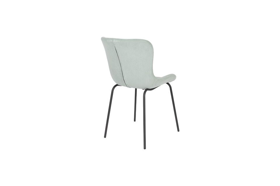 Il design accurato garantisce anche una buona ergonomia