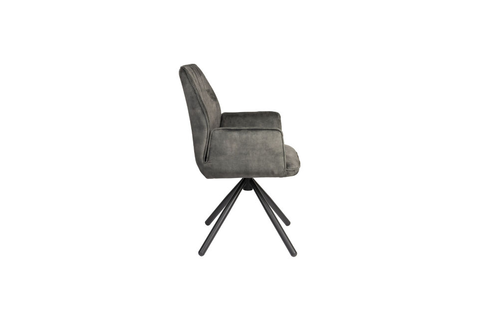 Mit seinem klaren Design und einladendem Aussehen strahlt dieser Sessel puren Luxus aus