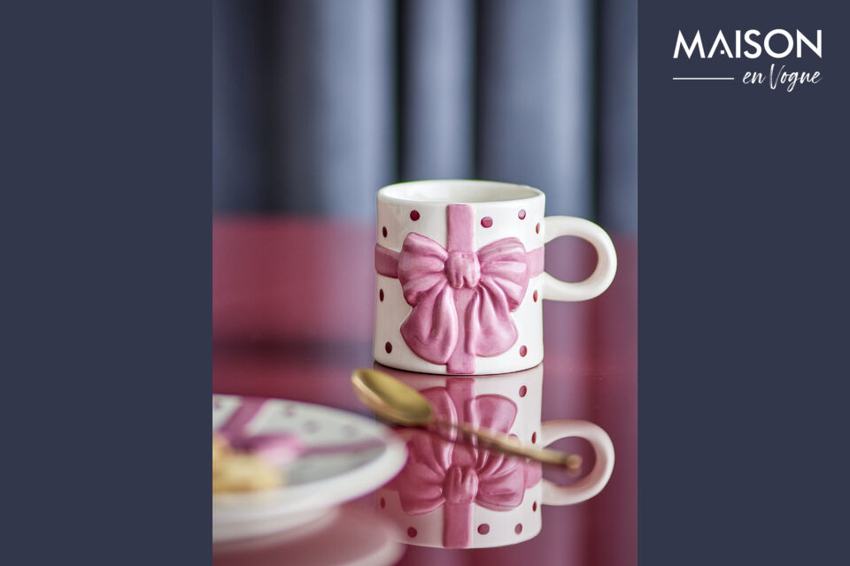 La taza Bowie de Bloomingville es un juego de cuatro tazas de gres en un suave color rosa con