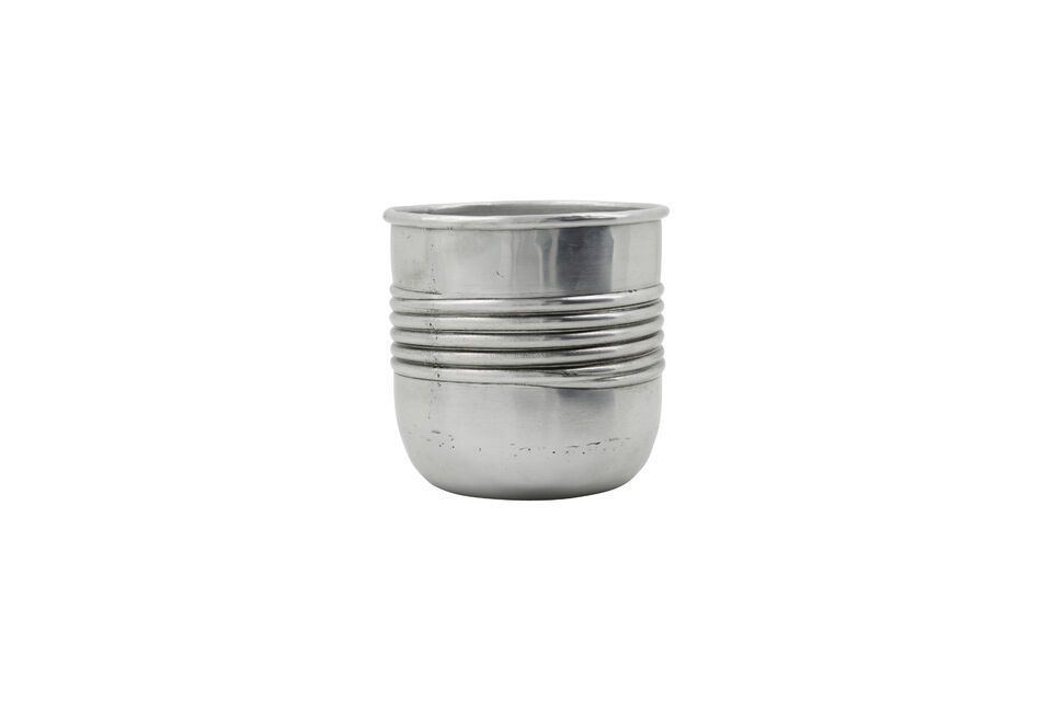 Use them for kitchen utensils, fresh herbs or simply as statement accents throughout your home