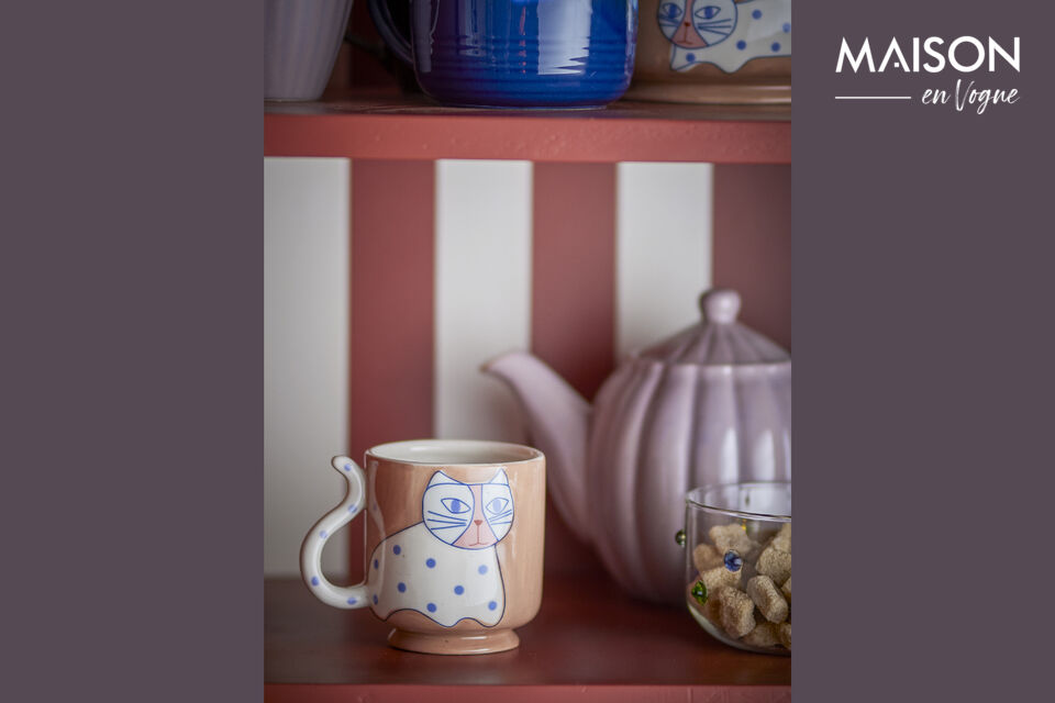 Le tazze Missy di Bloomingville sono vendute in un set da 4 e sono realizzate in gres