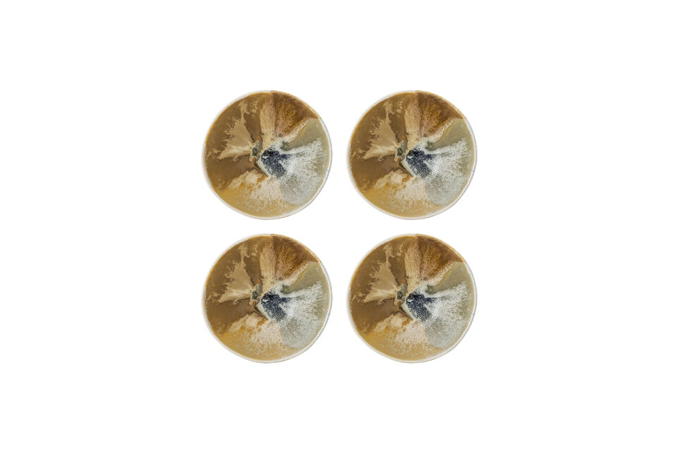 The unique nature of the glaze creates variations in colour and surface