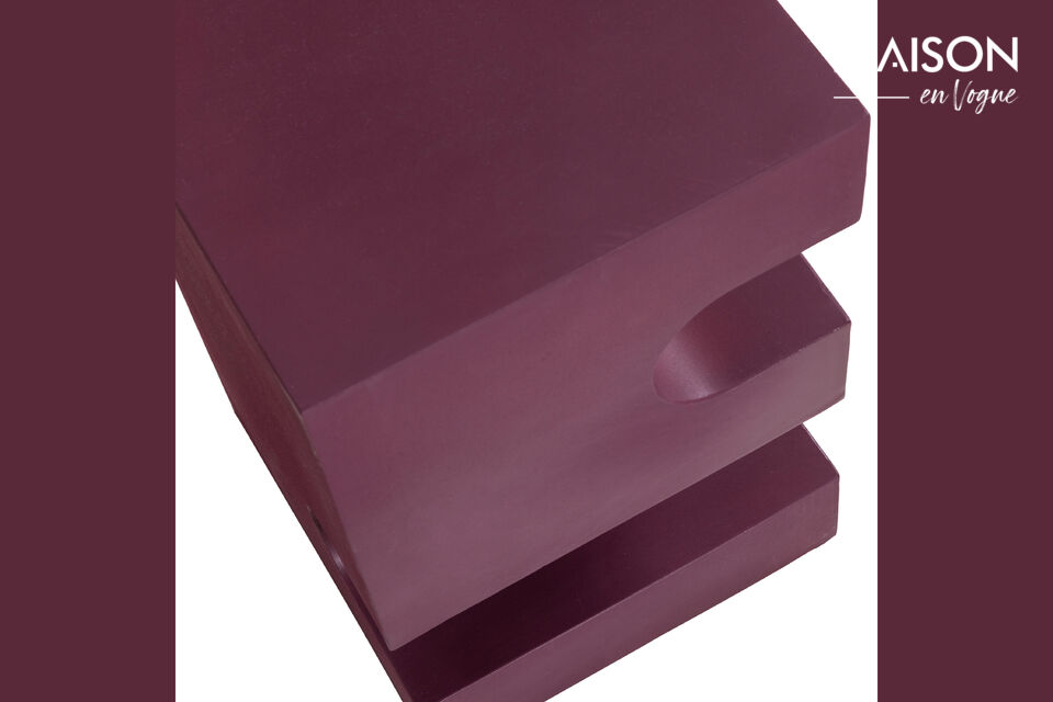 A powder coating ensures complete color coverage and features a matte or (slightly) glossy finish