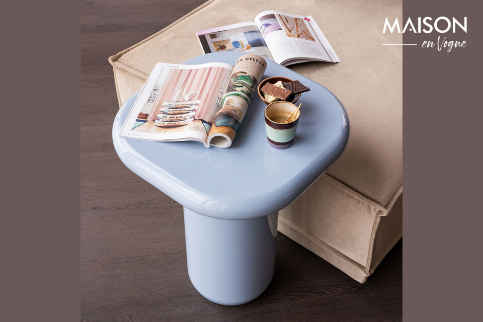 Minimalist design MDF with high-gloss finish Compact size  The Zava side table in light blue