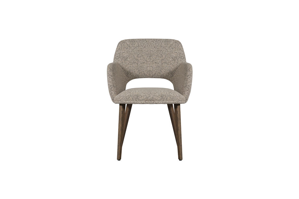 La silla está disponible en varias versiones