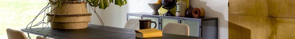 Descriptivo Materiales  Silla de tela beige Darby