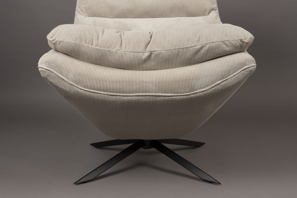 Su tono neutro lo hace fácil de combinar con una gran variedad de decoraciones