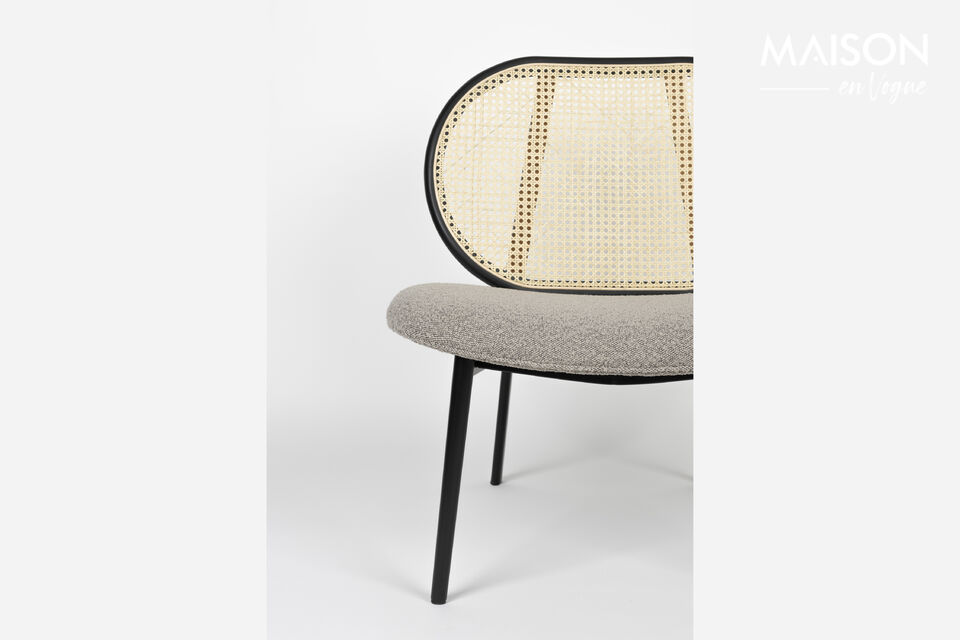 ¿Qué variante eliges?

Hermoso sillón con un diseño ligero