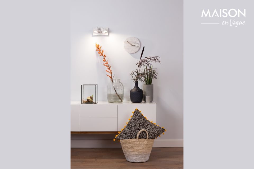 L\'éclairage est essentiel en décoration d\'intérieur et le projecteur Luci-2 Dtw blanc le prouve