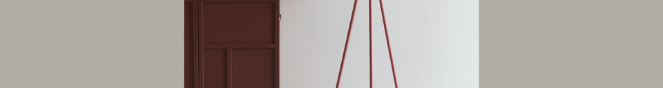 Materialbeschreibung Stehlampe Susie Rot