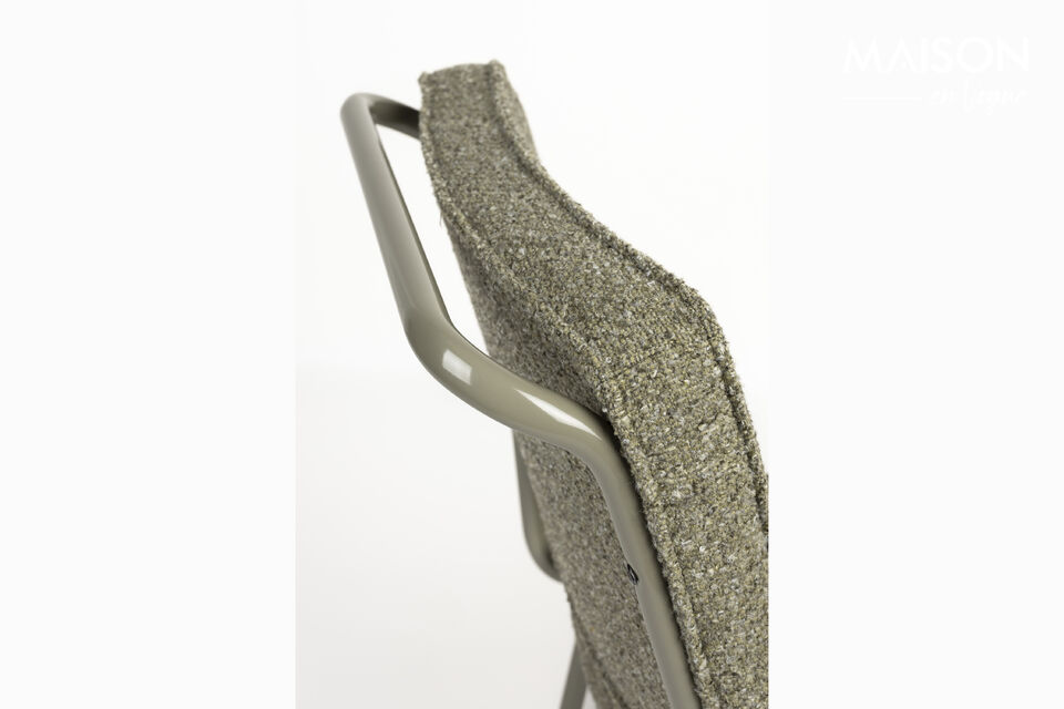 Dit garandeert dat de stof echt gerecycled materiaal is