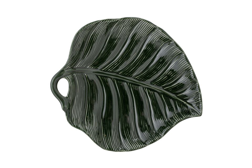 The Savanna plate from Bloomingville will bring the garden to your table