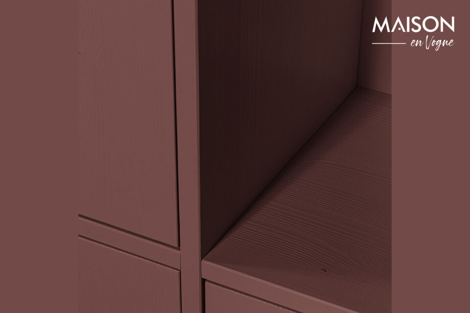 On the upper right side of the Merel cabinet, there are two pine wood panels