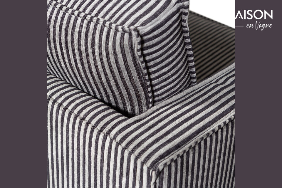 The Rodeos are generous and offer wonderfully firm seating comfort