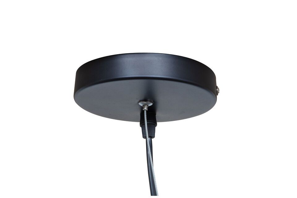 La lampe existe aussi en version lampe de table et lampadaire