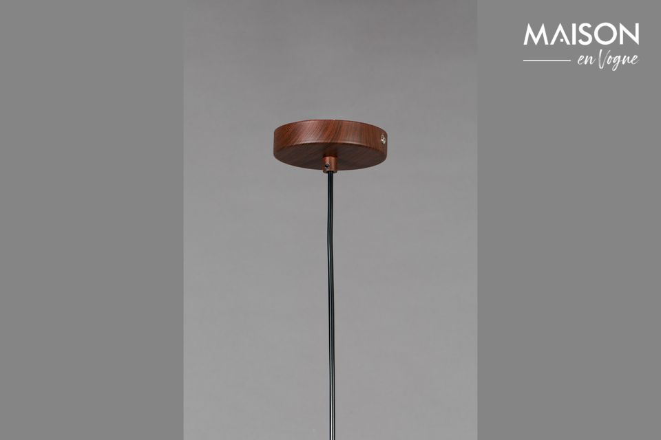 Elle vous offrira une lumière douce et tamisée parfaite pour apporter une ambiance chaleureuse à