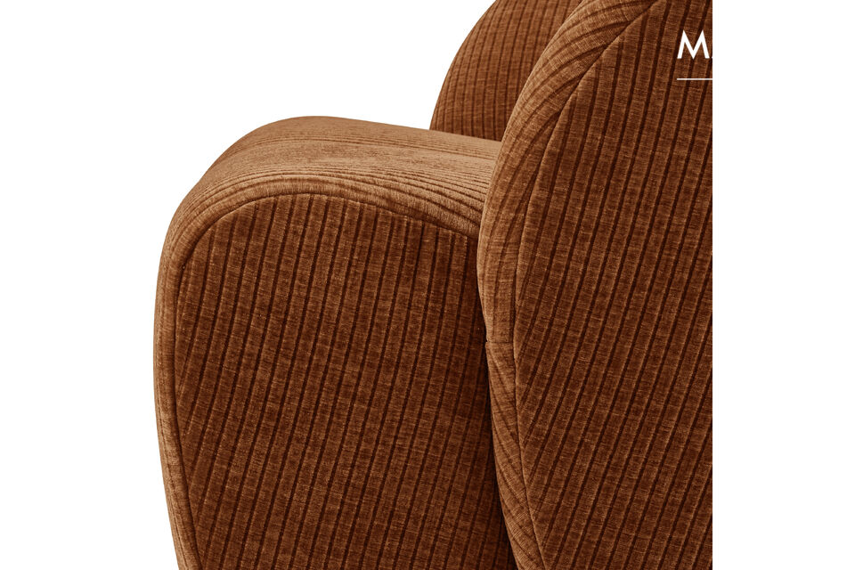 With its stylish vertical stitching, the Mojo adds a playful and unique twist to any interior