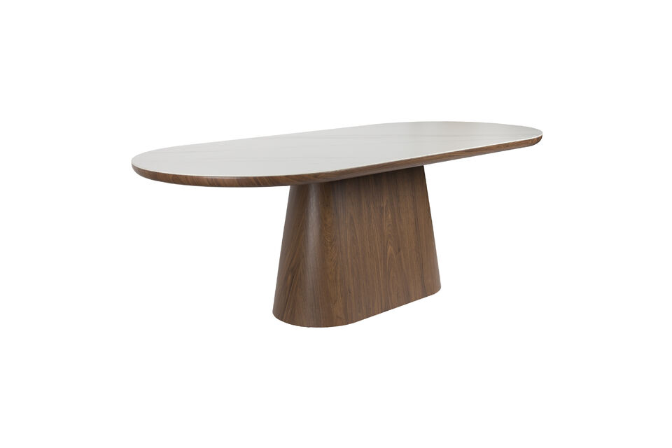 Le plateau de table à l\'aspect marbre blanc mat apporte une touche de fraîcheur à votre