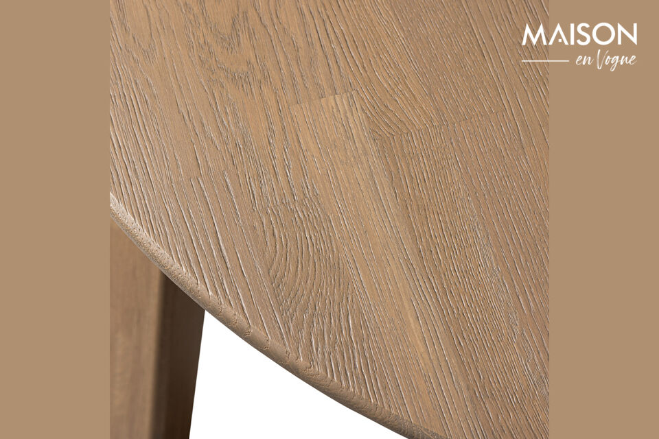 Choisissez par exemple cet élégant plateau de table ovale en combinaison avec le pied polyvalent