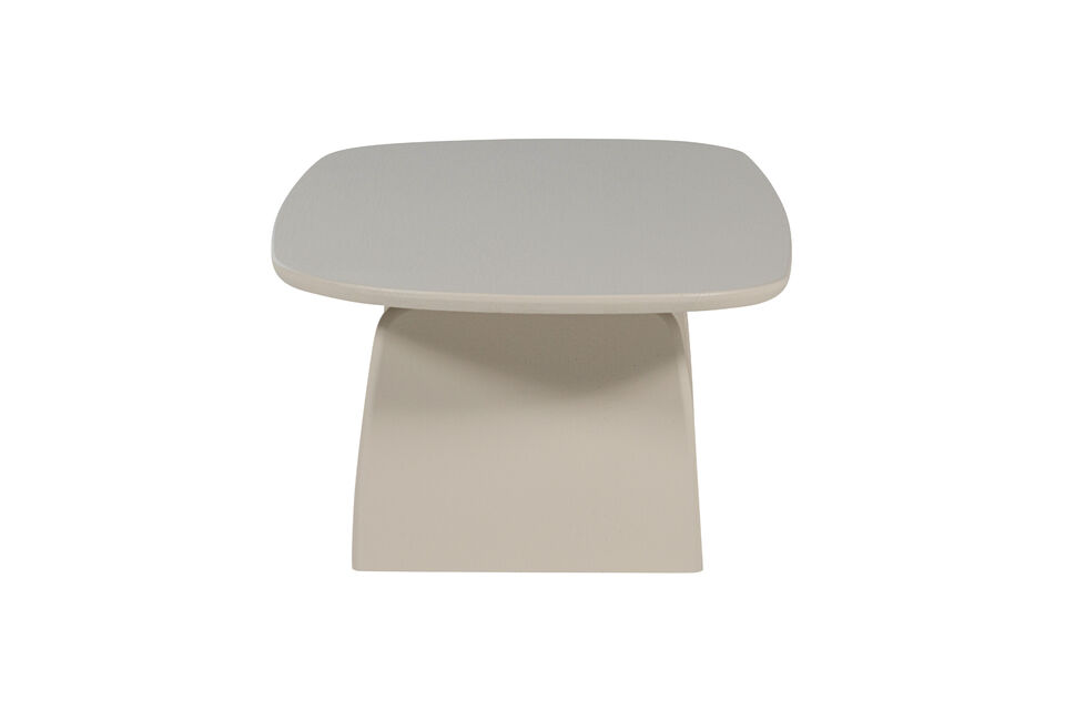 Cette table basse grise combine une forme organique avec des pieds robustes