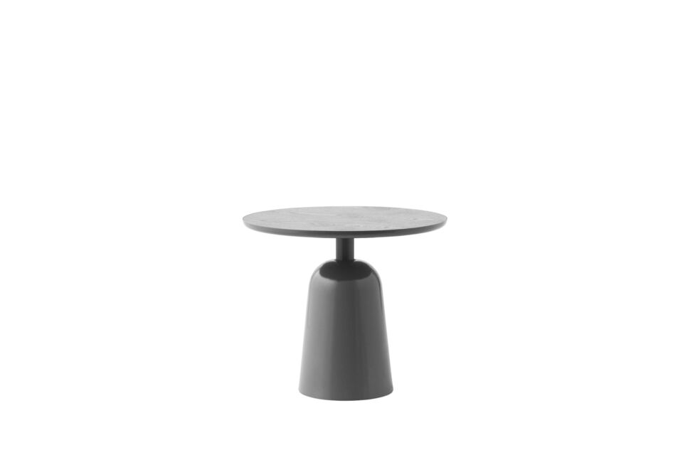 Table basse Turn, frêne et acier gris, polyvalente et design