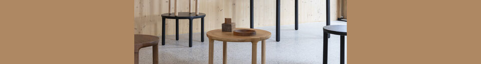 Mise en avant matière Table basse en bois noir Storm