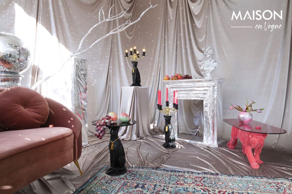 La table basse Dope en résine rose