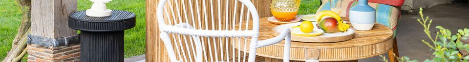 Mise en avant matière Table basse ronde en rotin clair Barbade