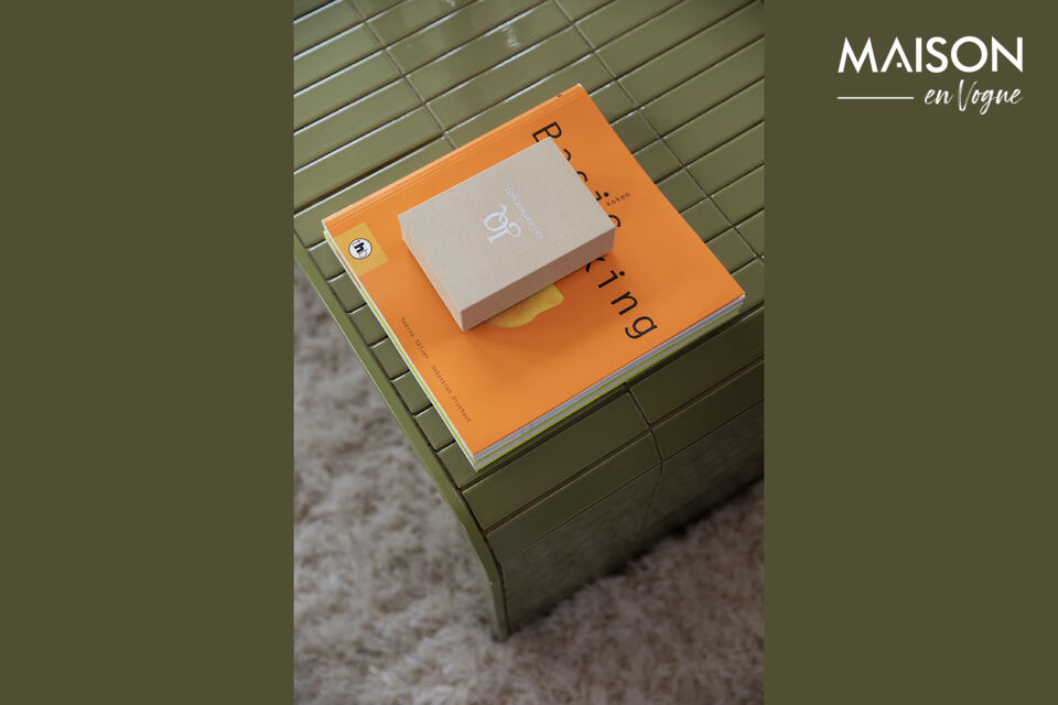 Avec son aspect saisissant, ce meuble embellit n\'importe quel coin salon