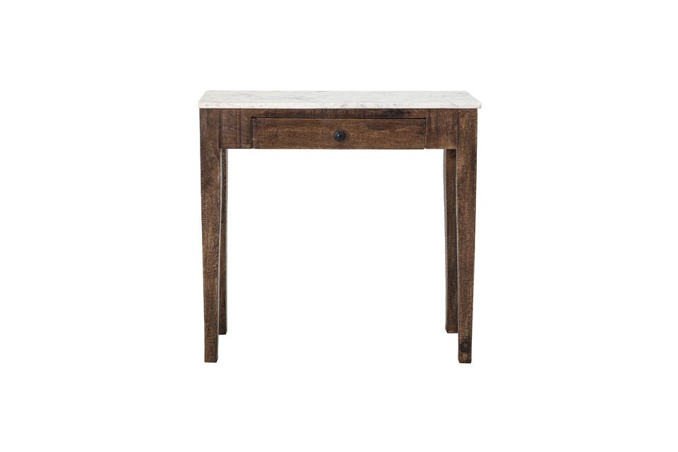 La table console Hauge séduit par son style naturel et son côté pratique au quotidien