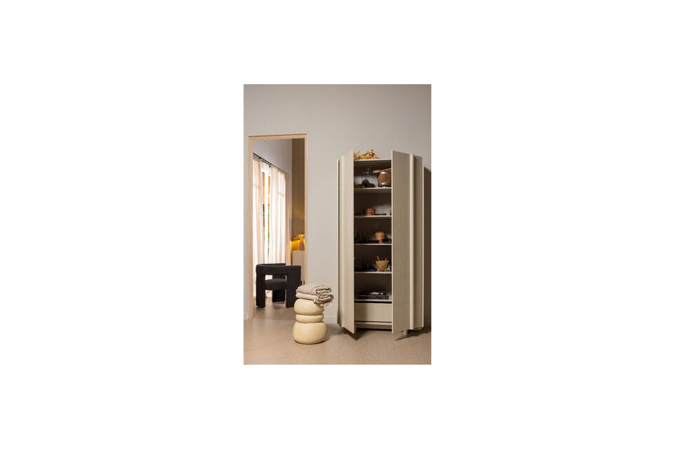 Table d\'appoint organique et conviviale Fabriquée en fibre d\'argile aspect béton Design